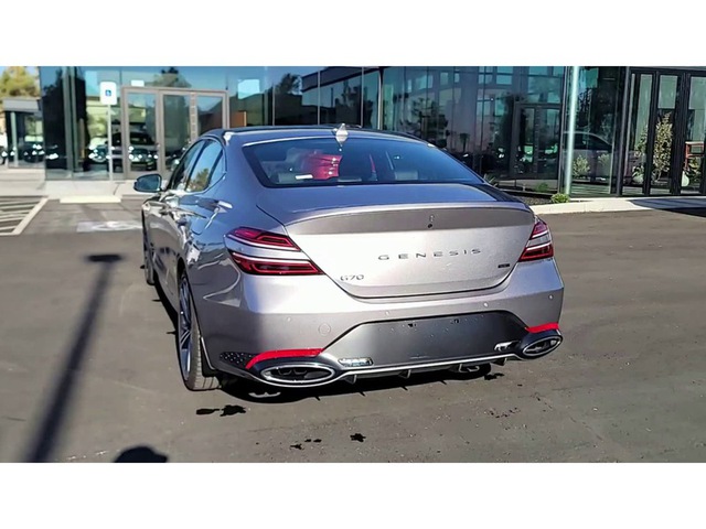 2024 Genesis G70 3.3T Sport Adv RWD