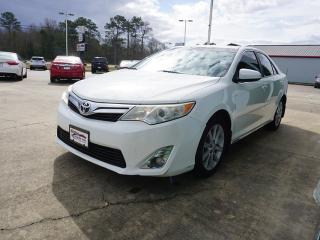 2014 Toyota Camry LE