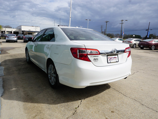 2014 Toyota Camry LE