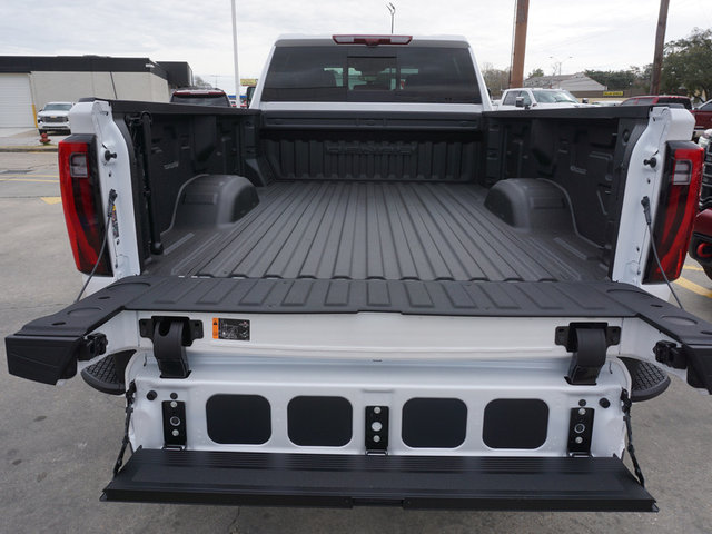 2024 GMC Sierra 3500HD Denali Ultimate 4WD 172WB