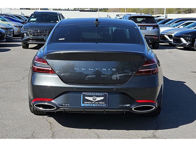 2024 Genesis G70 2.5T RWD