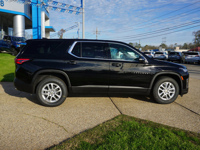 2024 Chevrolet Traverse Limited LS w/1LS FWD