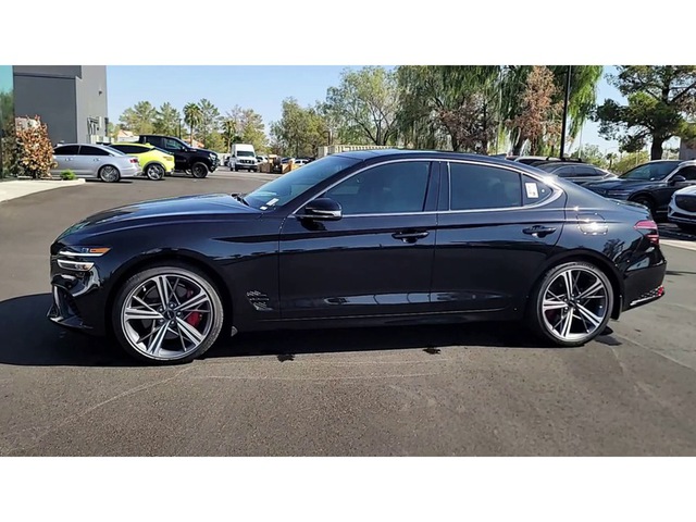 2024 Genesis G70 2.5T AWD