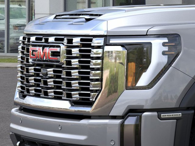 2024 GMC Sierra 2500HD Denali 4WD 159WB