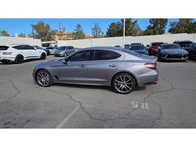 2024 Genesis G70 2.5T RWD