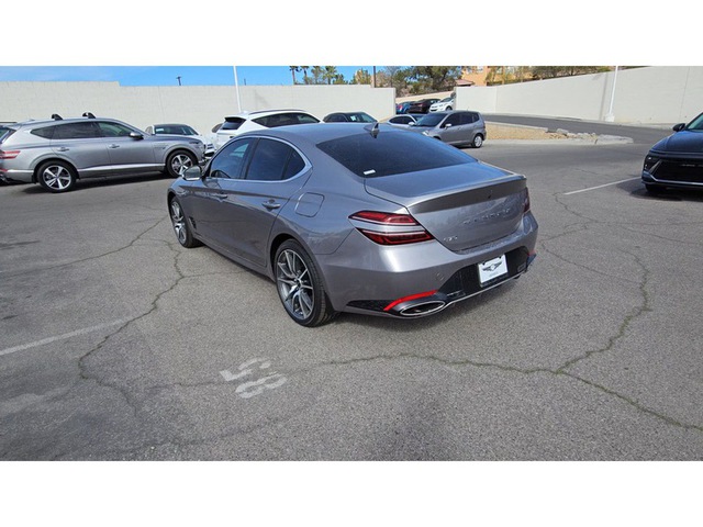 2024 Genesis G70 2.5T RWD