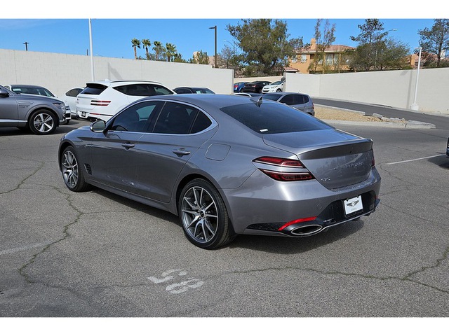 2024 Genesis G70 2.5T RWD