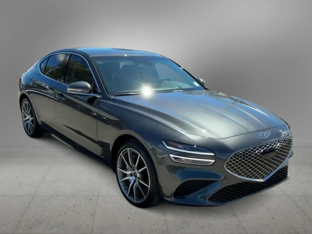 2024 Genesis G70 2.5T RWD