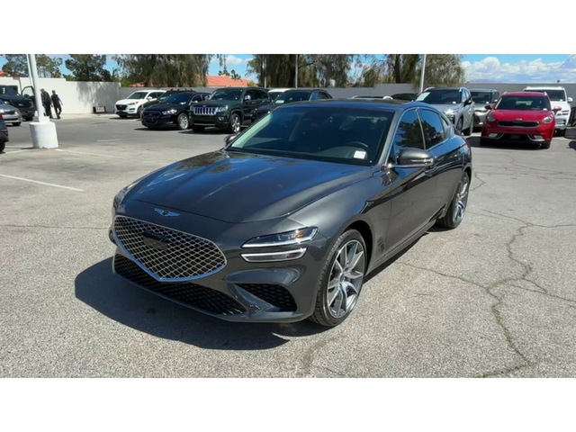 2024 Genesis G70 2.5T RWD