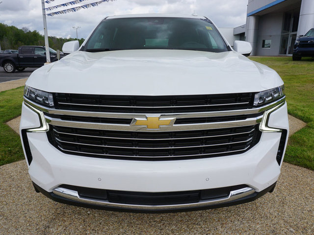 2024 Chevrolet Suburban LT 2WD