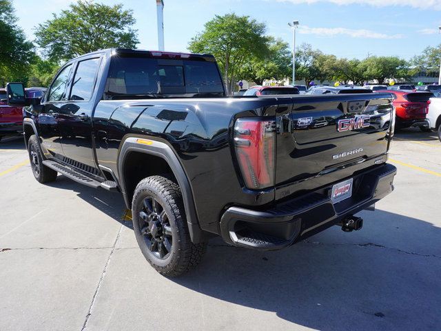 2024 GMC Sierra 2500HD AT4 4WD 159WB