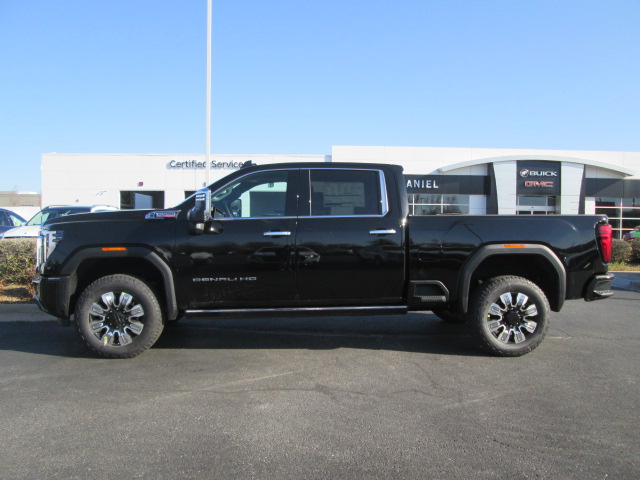 2024 GMC Sierra 2500HD Denali 4WD 159WB