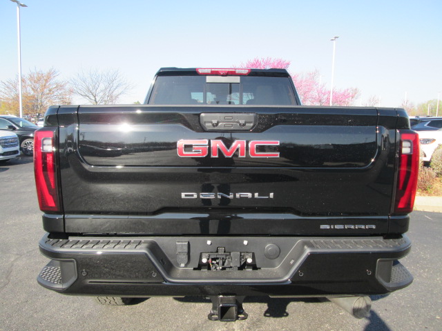 2024 GMC Sierra 2500HD Denali 4WD 159WB