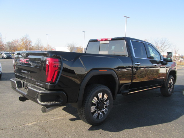 2024 GMC Sierra 2500HD Denali 4WD 159WB