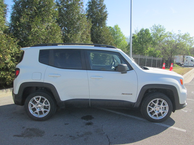 2023 Jeep Renegade Latitude 4WD