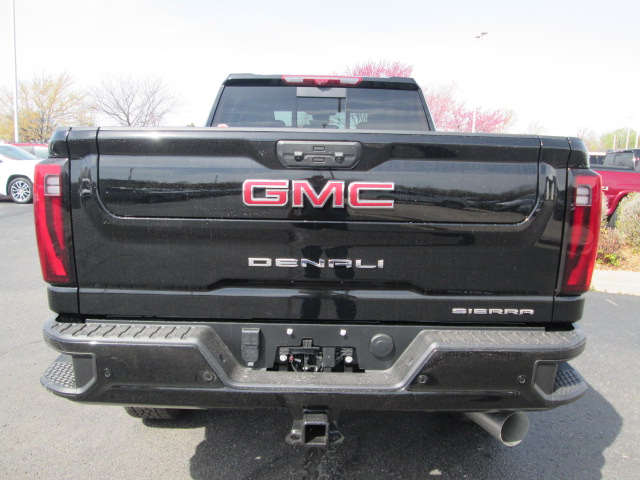 2024 GMC Sierra 2500HD Denali 4WD 159WB