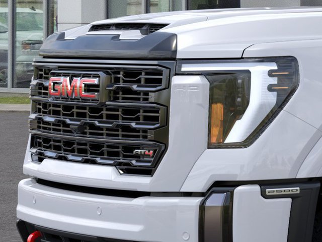 2024 GMC Sierra 2500HD AT4 4WD 159WB