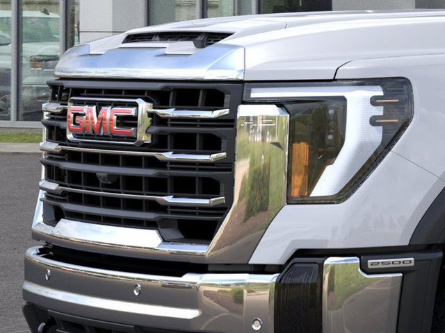 2024 GMC Sierra 2500HD SLT 4WD 159WB