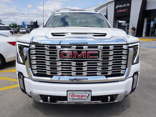 2024 GMC Sierra 3500HD Denali 4WD 172WB