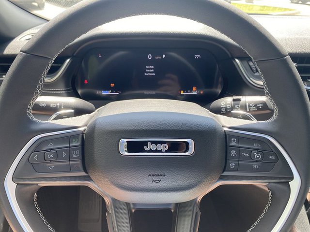 2024 Jeep Grand Cherokee Altitude 4WD L