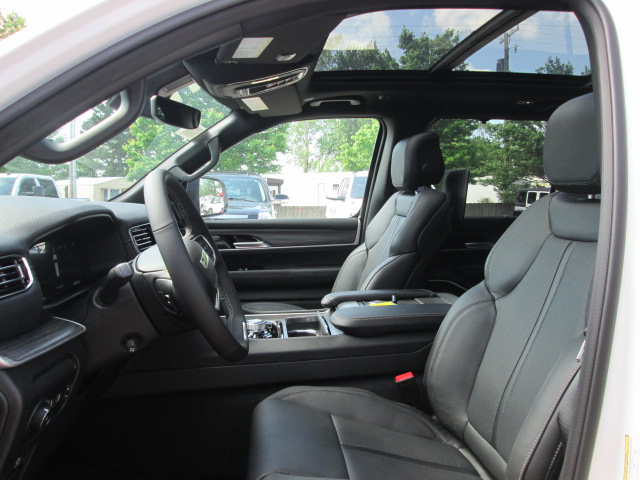 2024 Jeep Wagoneer Series III 4WD
