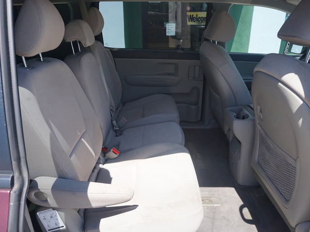 2015 Kia Sedona LX