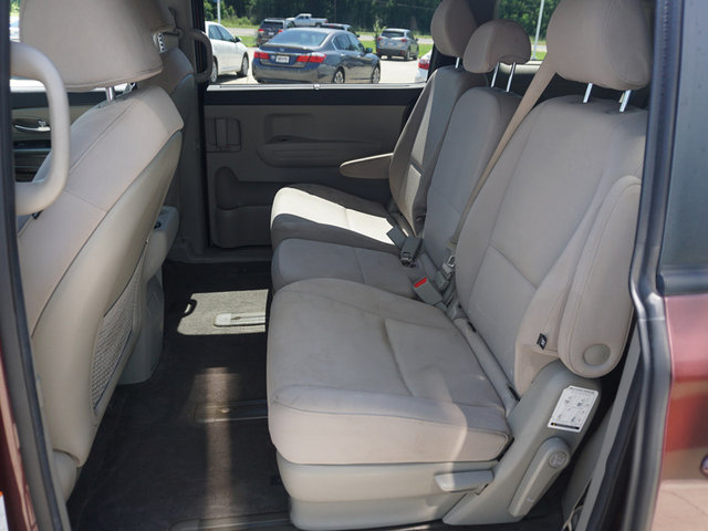 2015 Kia Sedona LX