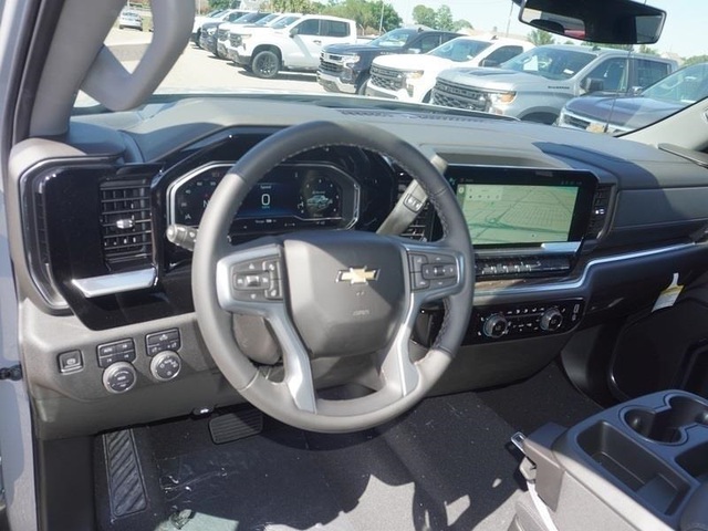 2024 Chevrolet Silverado 1500 LT 4WD 147WB