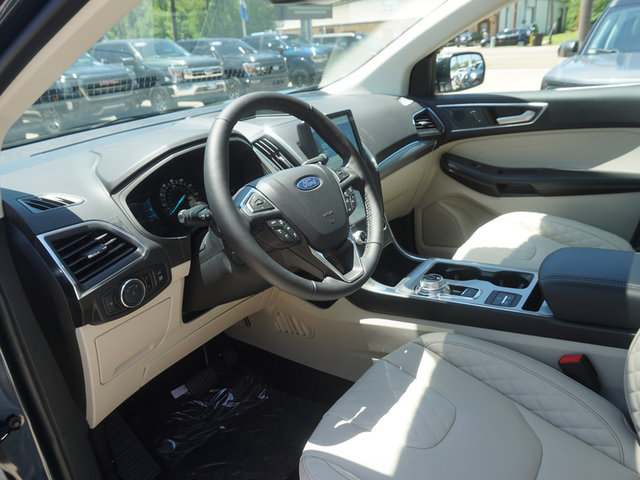 2024 Ford Edge Titanium AWD