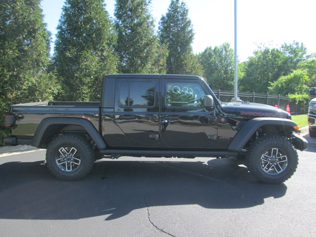 2024 Jeep Gladiator Mojave 4WD