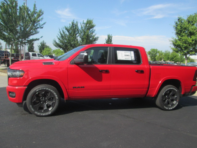 2025 Ram 1500 Big Horn 4WD 5ft7 Box