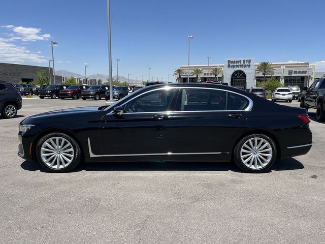 2022 BMW 7 Series 740i