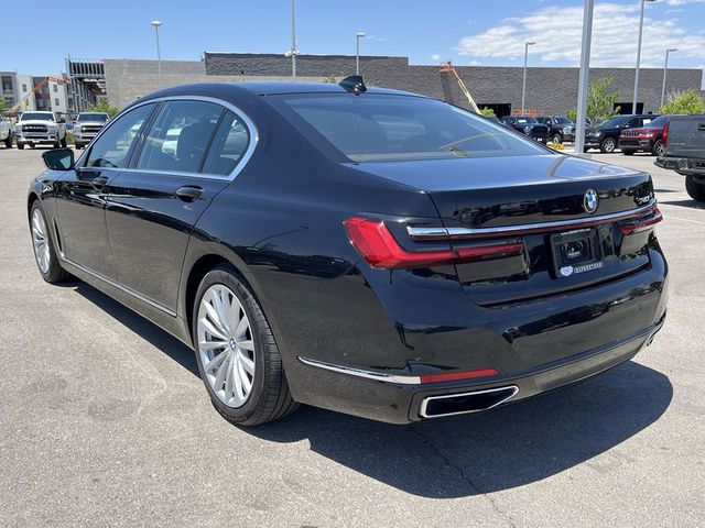 2022 BMW 7 Series 740i