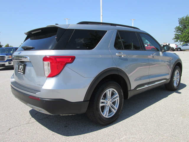 2023 Ford Explorer XLT 4WD