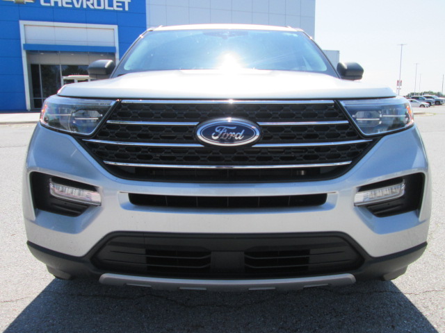 2023 Ford Explorer XLT 4WD