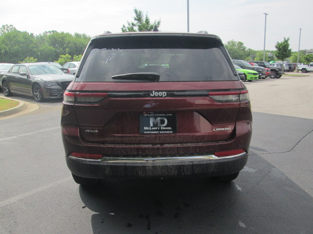 2024 Jeep Grand Cherokee Laredo X 4WD