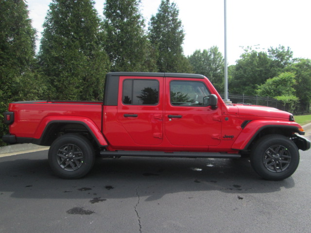 2024 Jeep Gladiator Sport S 4WD Short Bed