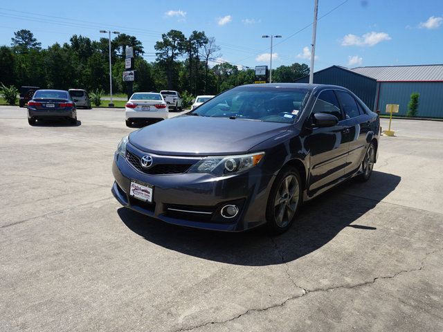 2012 Toyota Camry SE