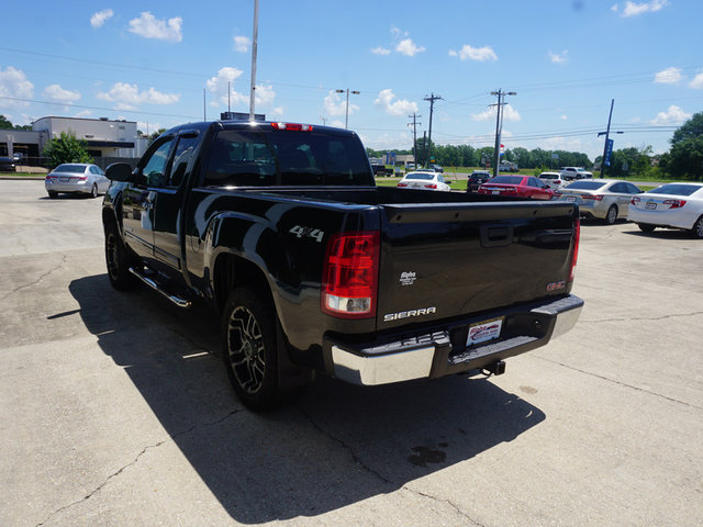 2013 GMC Sierra 1500 SL 4WD 143WB