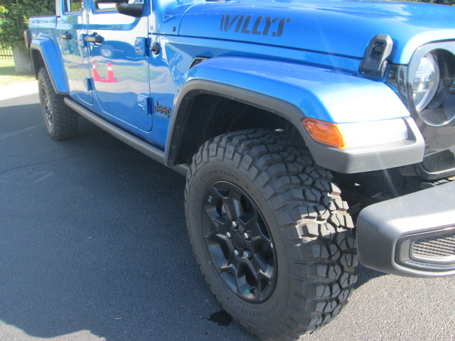 2023 Jeep Gladiator Willys 4WD