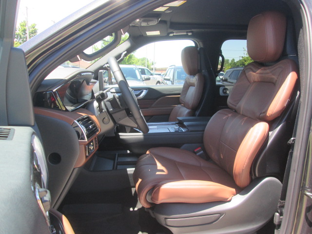 2024 Lincoln Navigator Reserve 4WD