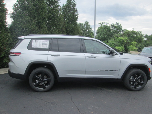 2024 Jeep Grand Cherokee Altitude X 4WD L