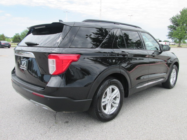 2023 Ford Explorer XLT RWD