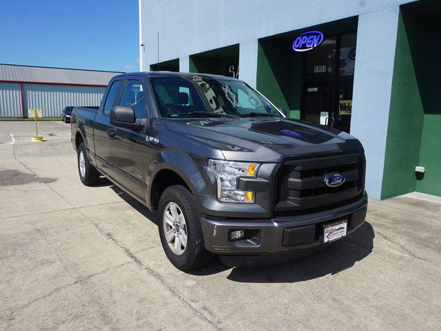 2015 Ford F-150 XL 2WD 145WB