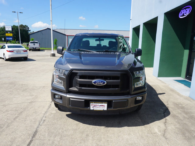 2015 Ford F-150 XL 2WD 145WB