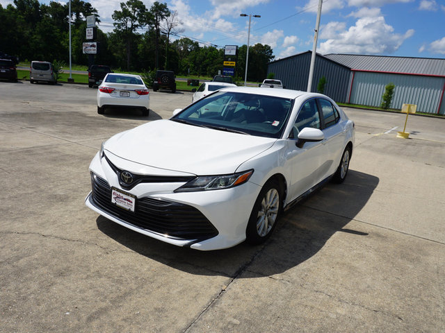 2019 Toyota Camry LE