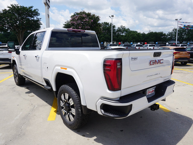 2024 GMC Sierra 2500HD Denali 4WD 159WB