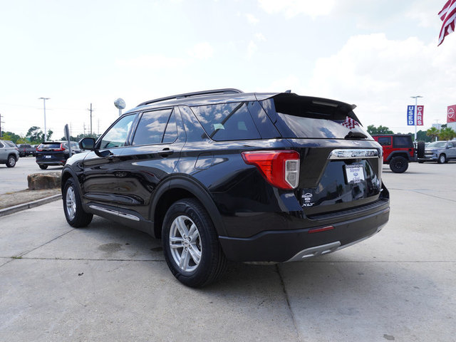 2023 Ford Explorer XLT 4WD