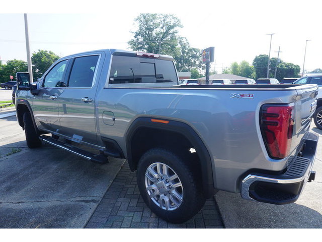 2024 GMC Sierra 2500HD SLT 4WD