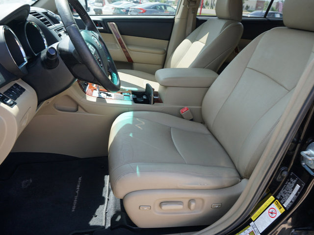 2013 Toyota Highlander Limited FWD